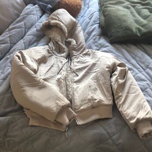 Buffbunny reversible bomber